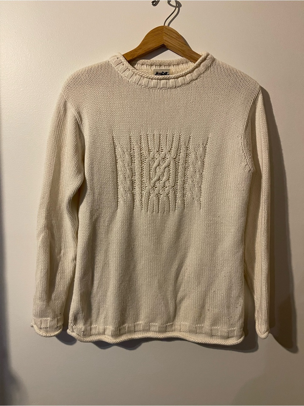 Vintage Northern Reflections Cable Knit Chest Medallion Sweater Cream Size M